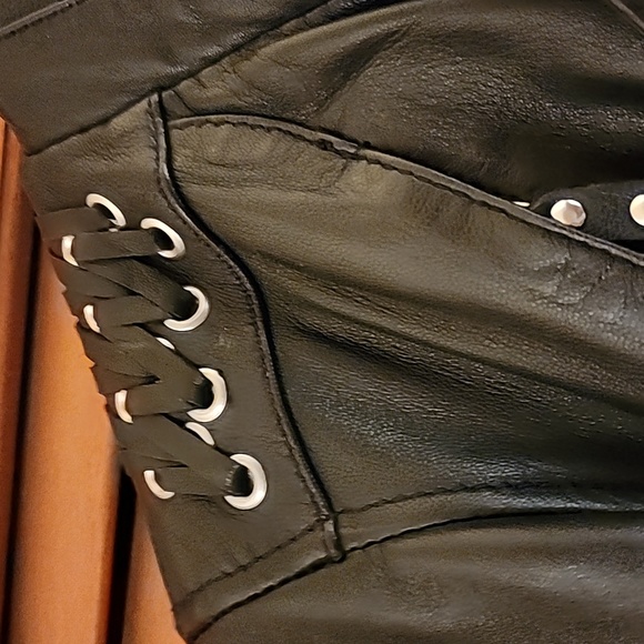 Womens First Leather Motorcycle Jacket - Picture 7 of 15